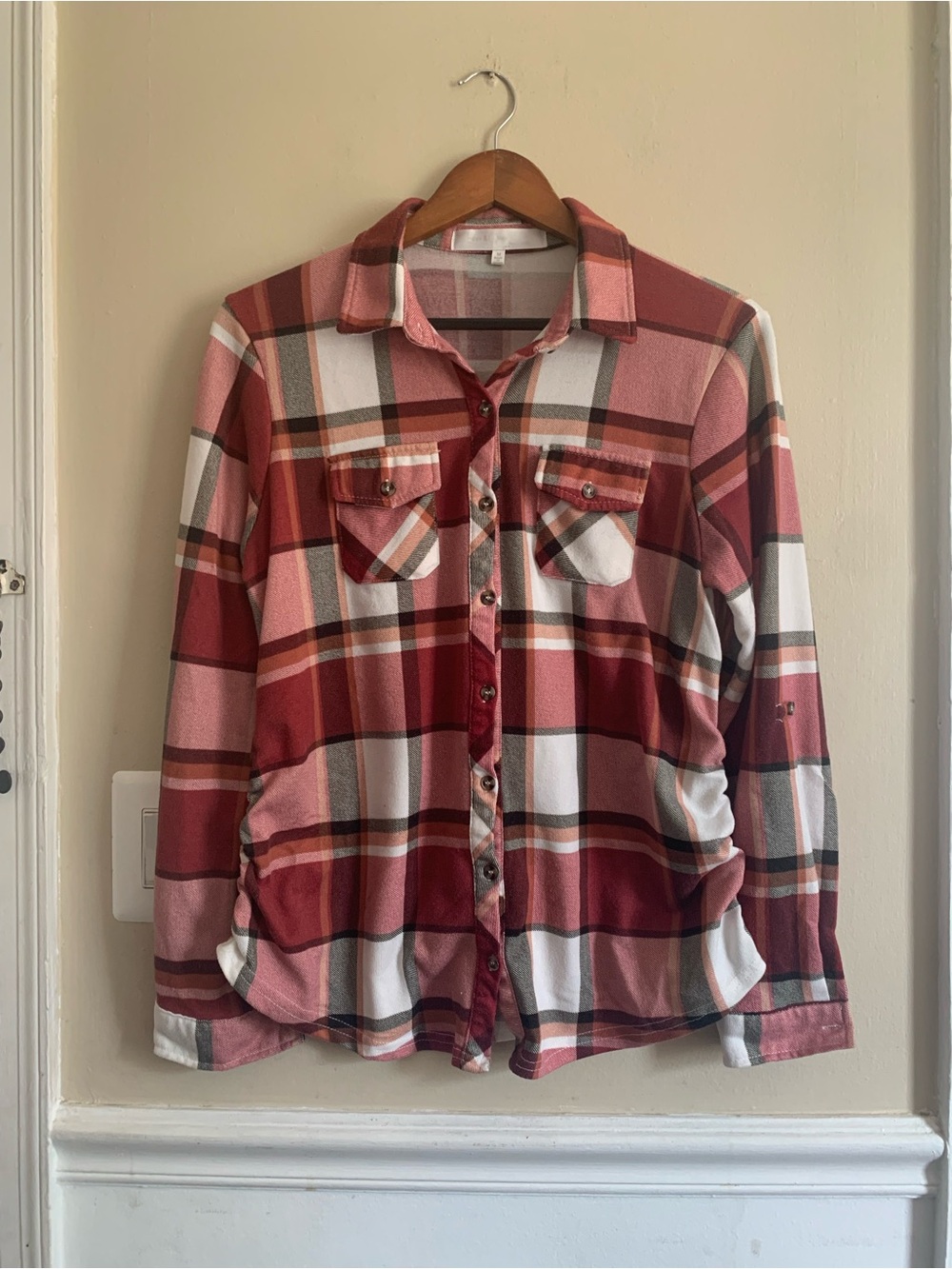Eden & Olivia Maternity Flannel Shirt Size M Pink Plaid Ruched Roll Tab